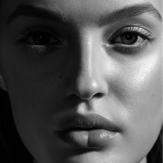 Why Your Skin Needs Different Creams for Day and Night