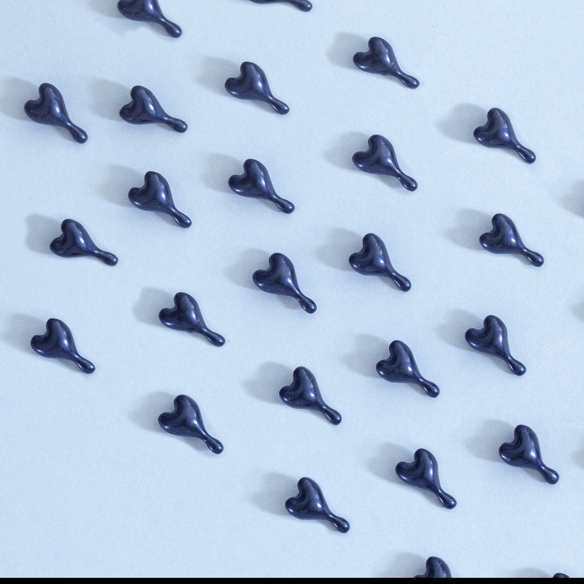 Super R capsules laid out on a blue background